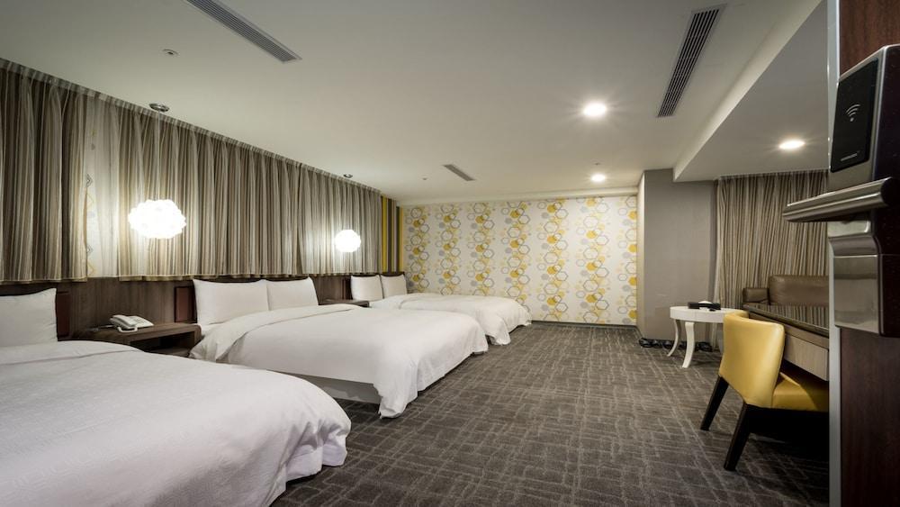Zaw Jung Business Hotel Taichung Exterior foto